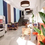 מלון Subur