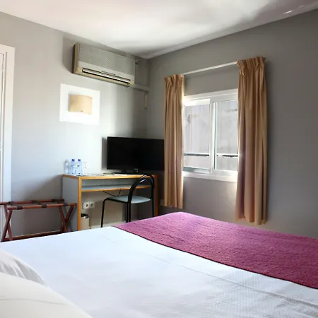 Hotel Subur