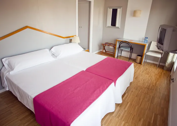 Hotel Subur 3*