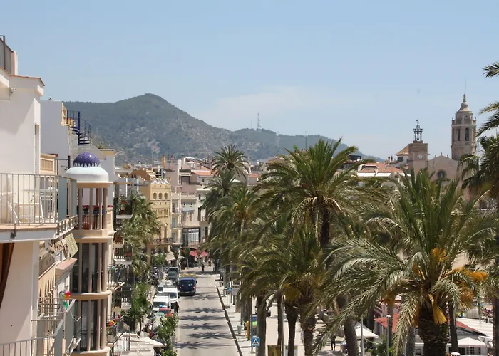 Ξενοδοχείο Subur 3*