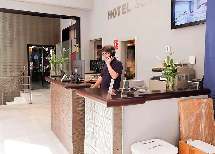 Subur Hotel 3*